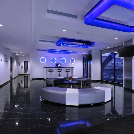 雅加达克巴约蓝尼奥酒店 外观 照片